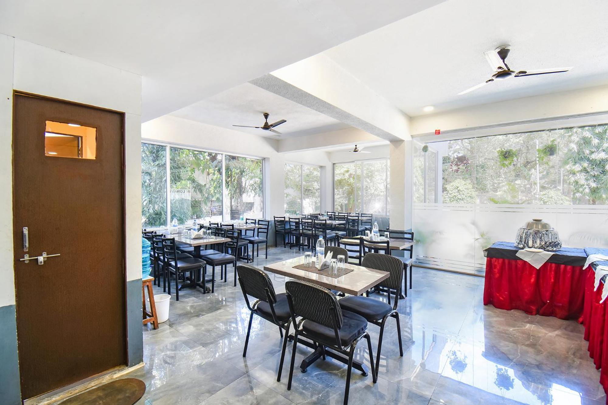 Hill View Hotel By Bil Lonavala Exteriör bild
