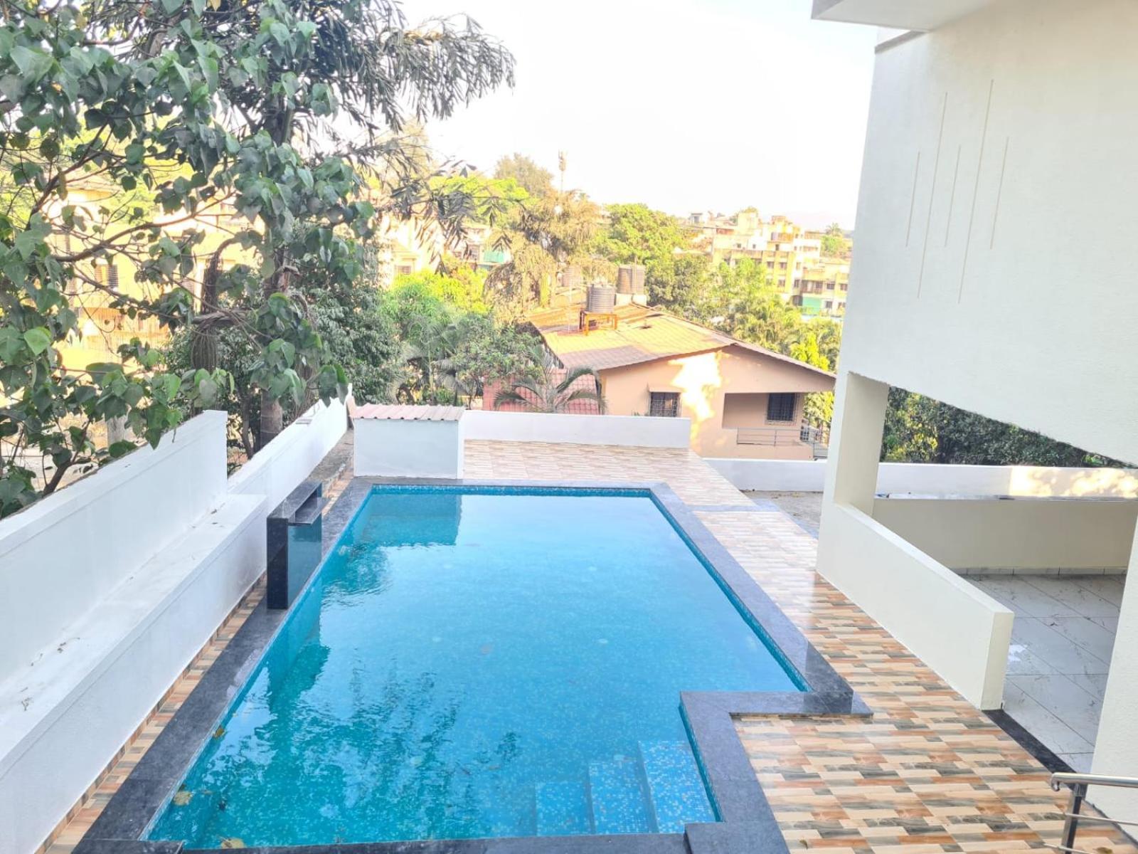 Hill View Hotel By Bil Lonavala Exteriör bild